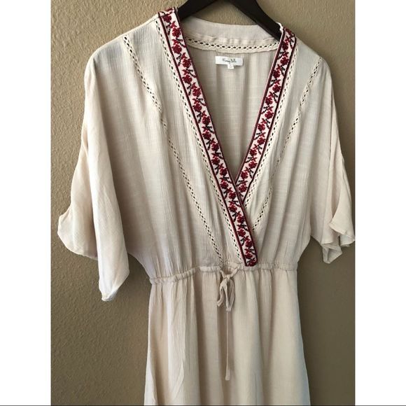 Embroidered trim kimono sleeve midi dress - Picture 6 of 7